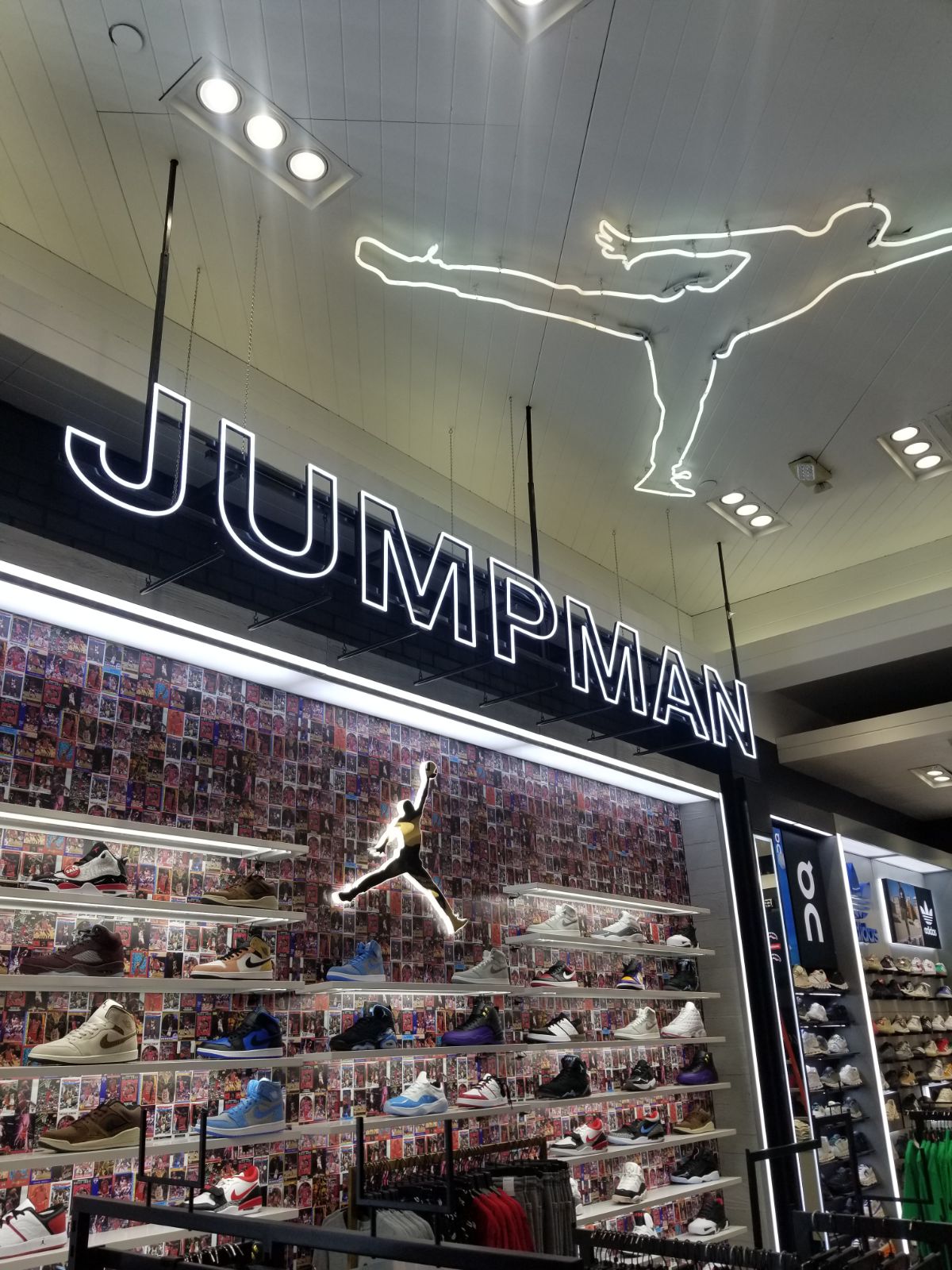 Jumpman Retail — Neon