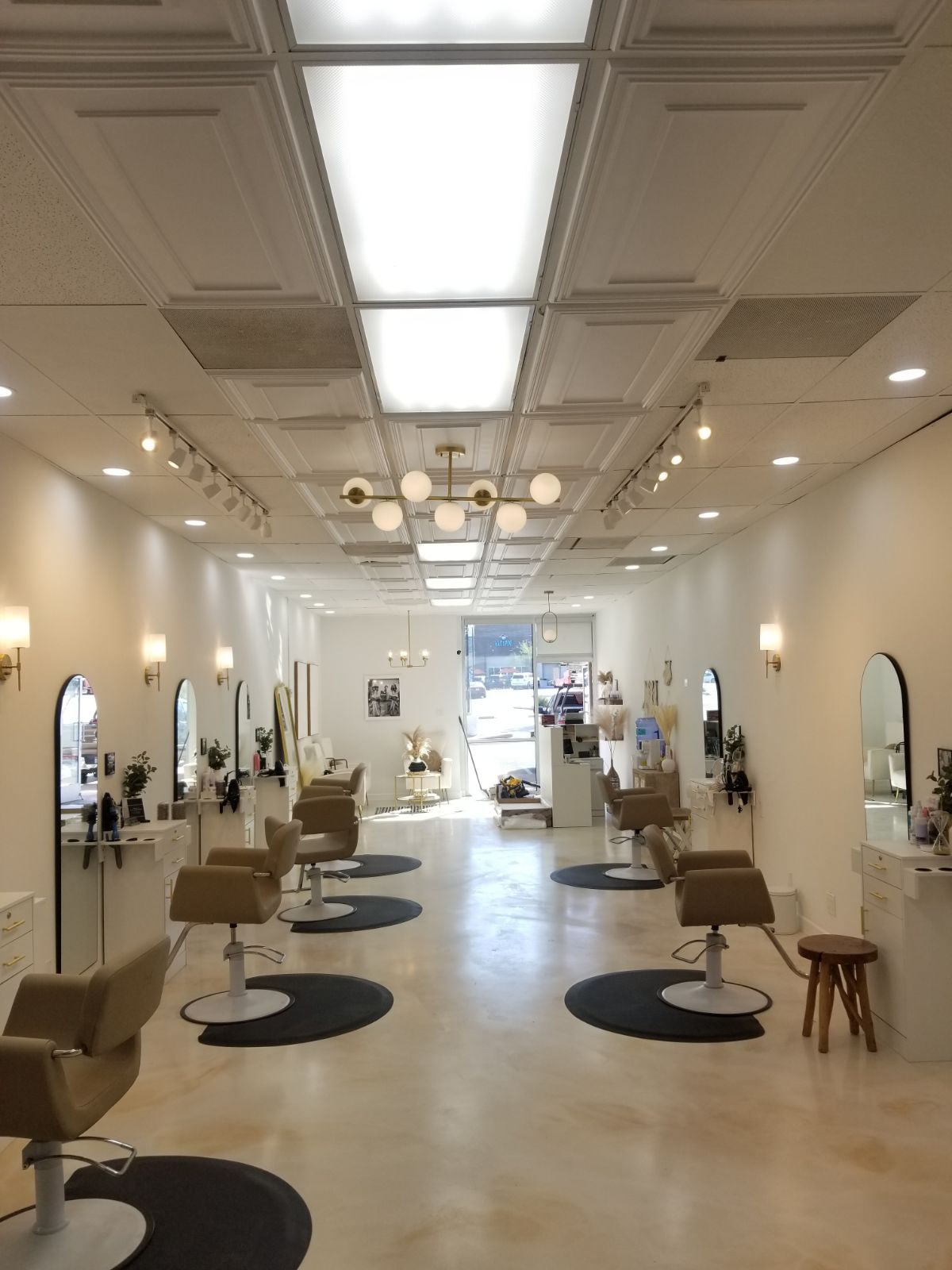 Salon Globe Chandelier
