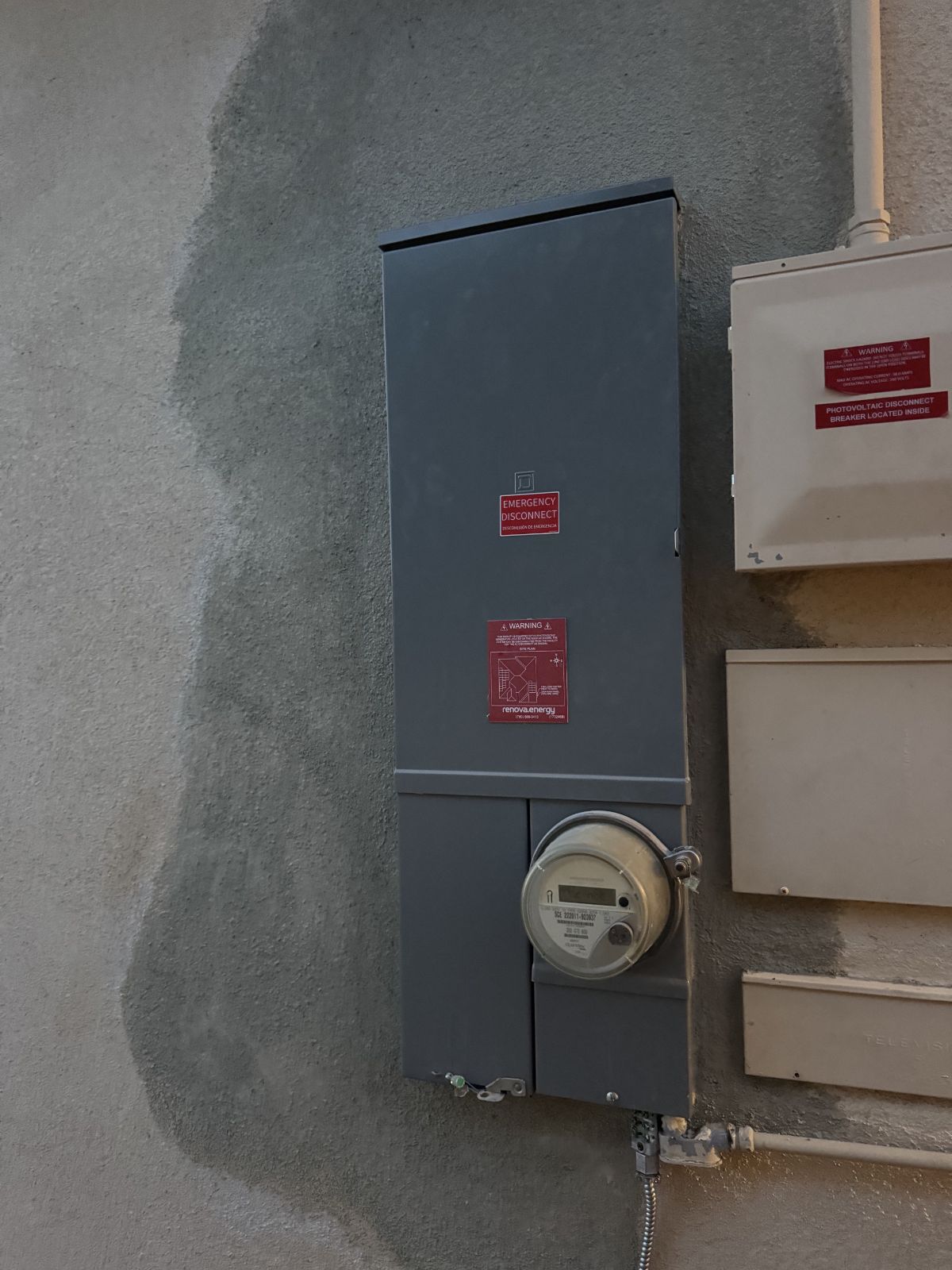 Emergency Disconnect & Meter